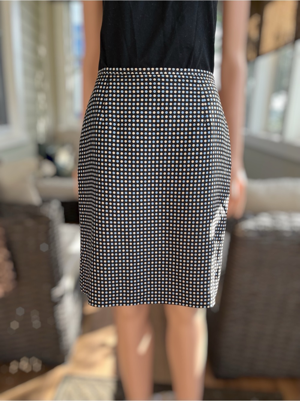 Ann Taylor 100% Silk Polka Dot Pencil Skirt Black Blue Tan Size 8 Lined - Picture 2 of 7